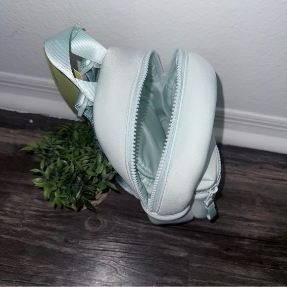 All in Motion Light Green Women's Backpack - Picture 4 of 7